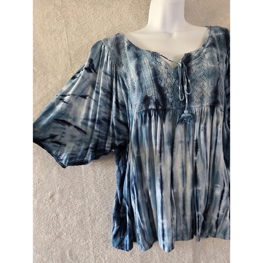 GUC Dressbarn Blouse Womens XL Blue Tie Dye Babydoll Crochet Hippie Whimsigoth - Picture 2 of 8
